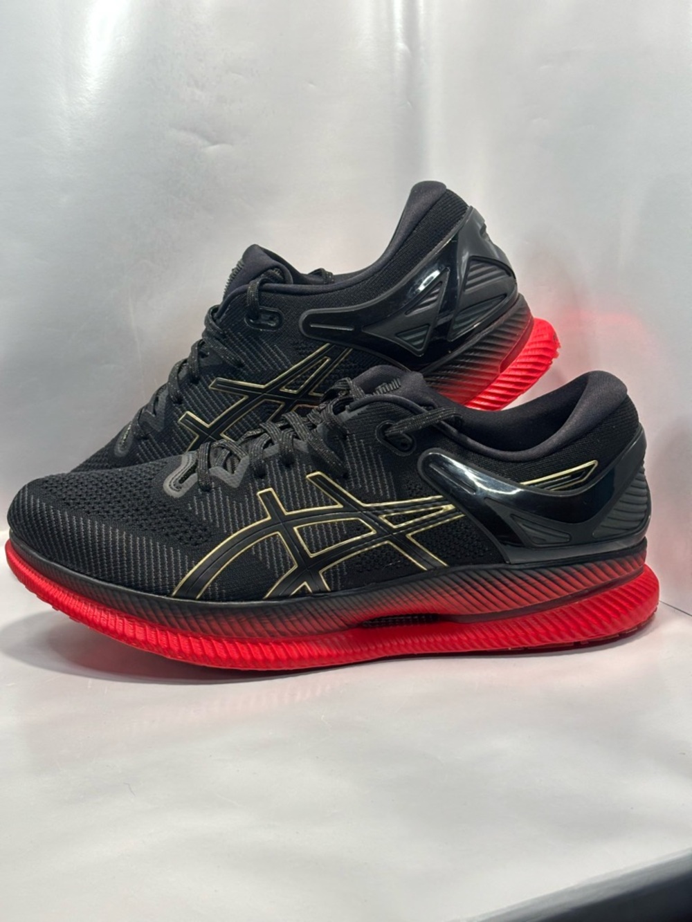 Asics Men's Size 12 MetaRide Black/Red  Shoes 1011A142